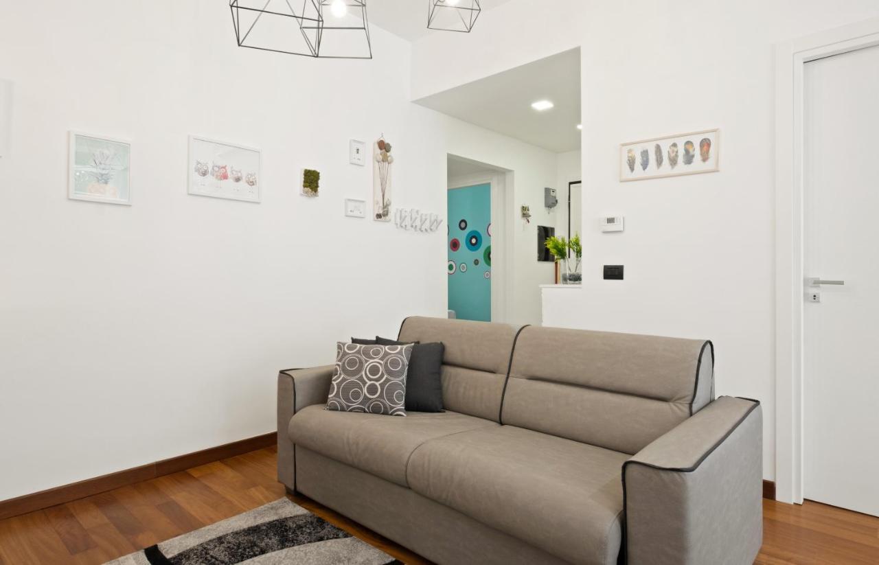 3 Bed Modern Flat - 15 Minutes Walk To Colosseum โรม ภายนอก รูปภาพ
