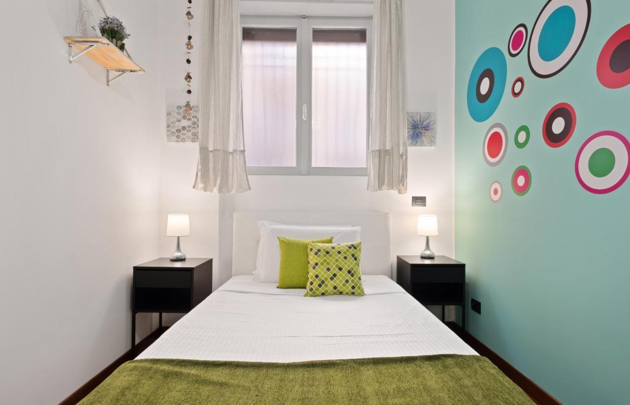 3 Bed Modern Flat - 15 Minutes Walk To Colosseum โรม ภายนอก รูปภาพ